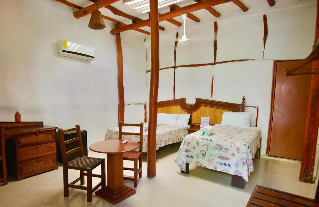 Golden Paradise Hostel-1
