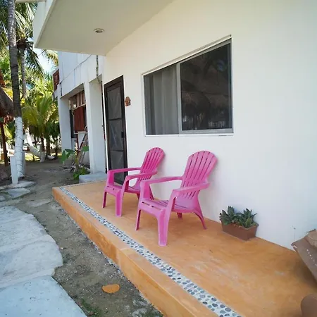 Golden Paradise Hostel-3